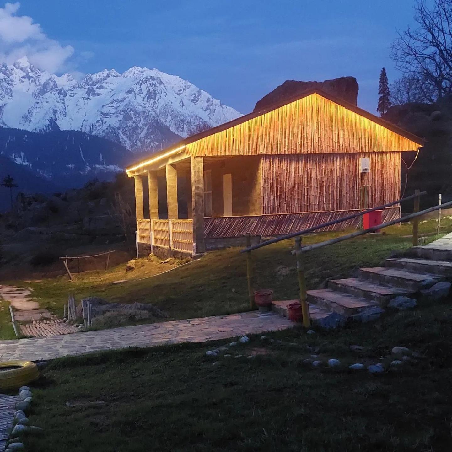 Kalam Khana Badosh Resort מראה חיצוני תמונה