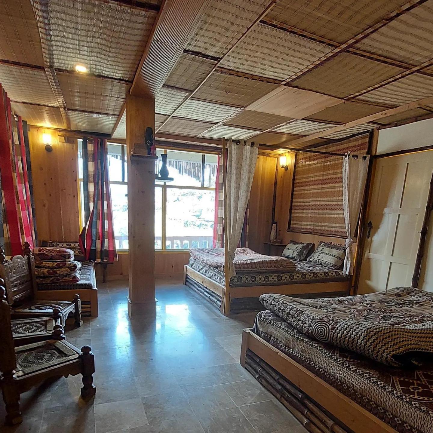 Kalam Khana Badosh Resort מראה חיצוני תמונה